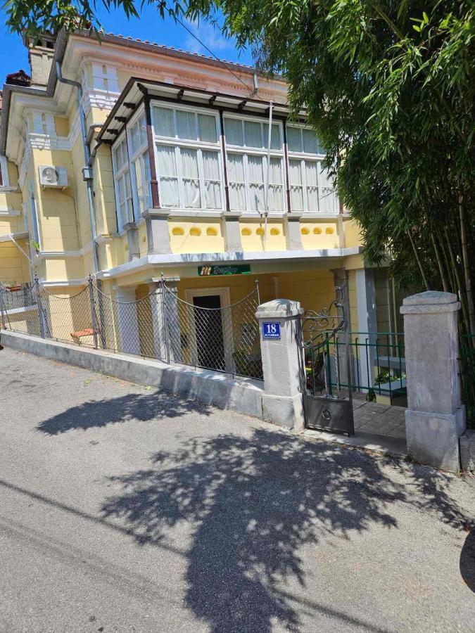 Apartment Bamboo 5 Opatija Ngoại thất bức ảnh